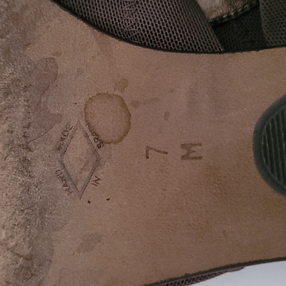 Donald J. Pliner Vintage 'Darya' sandal 7 - Picture 13 of 13